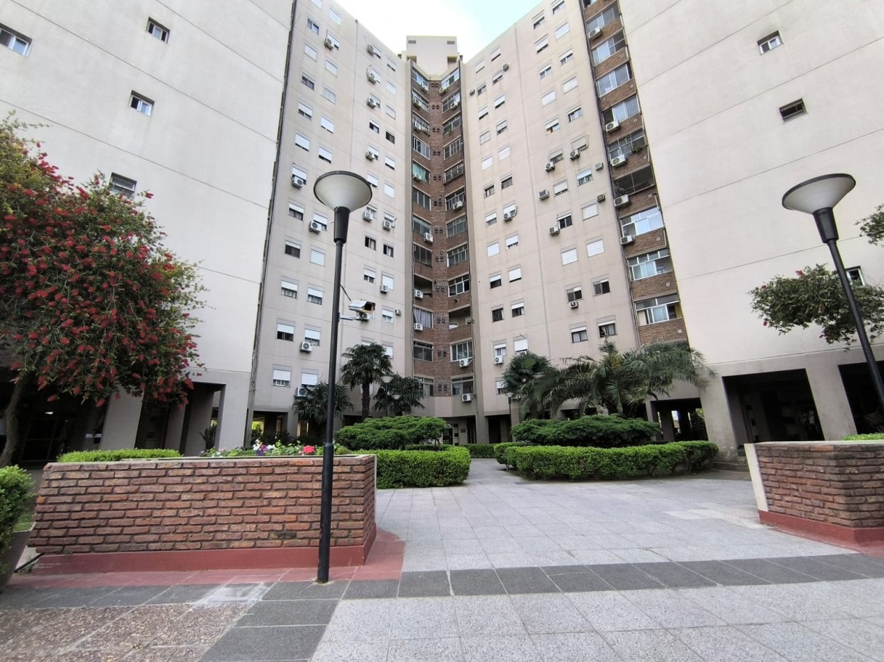 VENTA DEPARTAMENTO DE 3 AMBIENTES SAN MIGUEL CON COCHERA EDIFICIO COFAVI APTO CREDITO