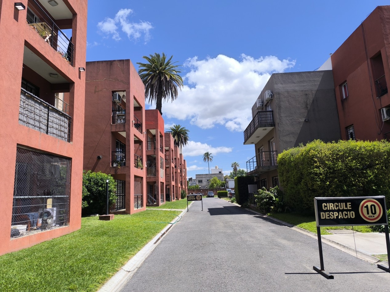 VENTA DEPARTAMENTO 3 AMBIENTES SAN MIGUEL COMPLEJO VILLA CARMELA CON COCHERA - APTO CREDITO