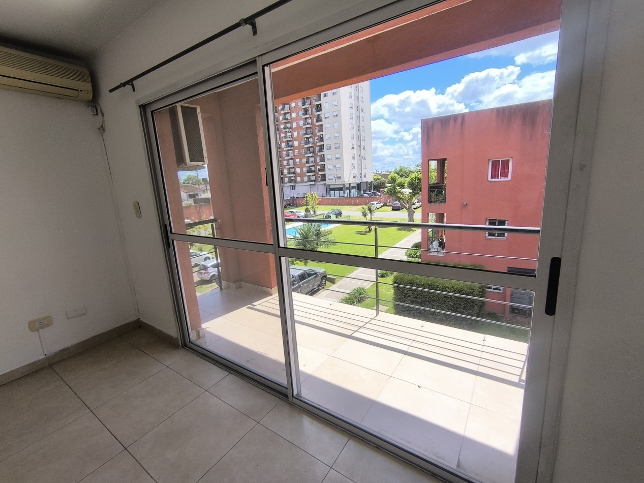 VENTA DEPARTAMENTO 3 AMBIENTES SAN MIGUEL COMPLEJO VILLA CARMELA CON COCHERA - APTO CREDITO