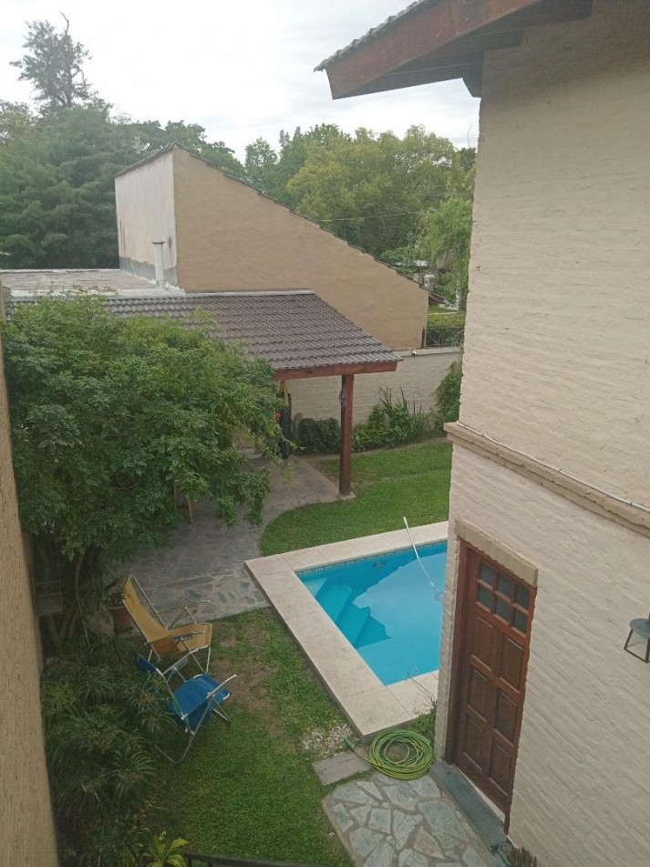 VENTA CASA 5 AMBIENTES BELLA VISTA CON QUINCHO Y PILETA