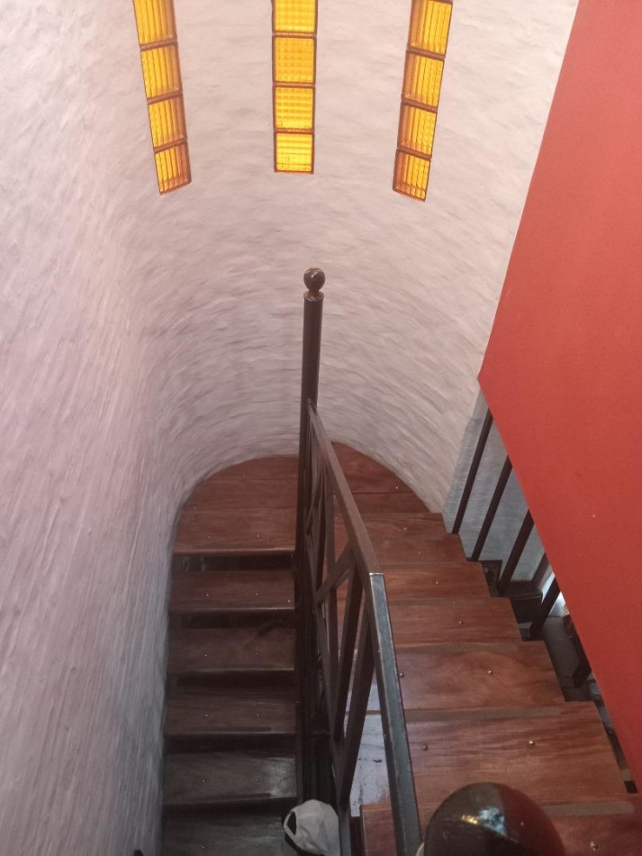 VENTA CASA 5 AMBIENTES BELLA VISTA CON QUINCHO Y PILETA