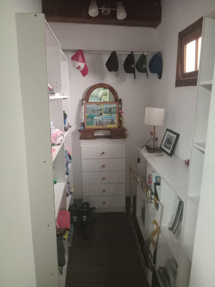 VENTA CASA 5 AMBIENTES BELLA VISTA CON QUINCHO Y PILETA