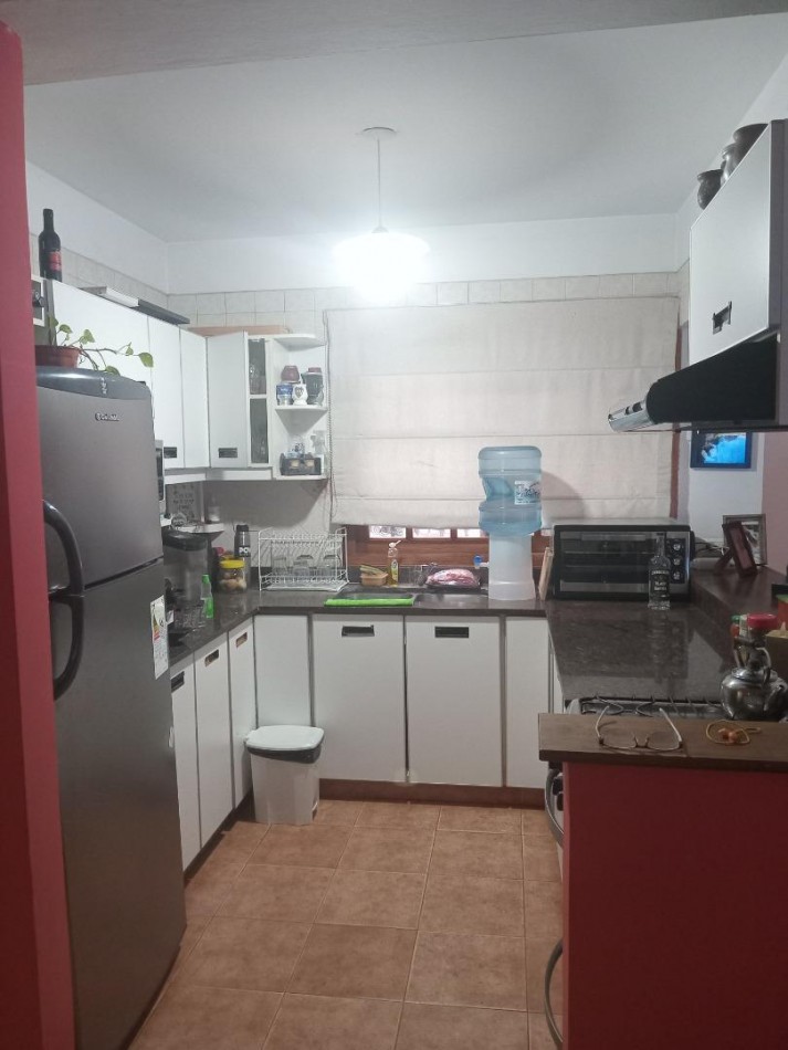 VENTA CASA 5 AMBIENTES BELLA VISTA CON QUINCHO Y PILETA