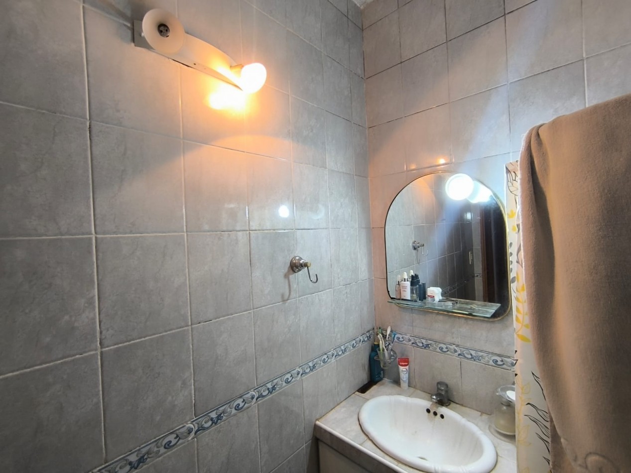 VENTA CASA 4 AMBIENTES CON PARQUE Y PILETA MUÑIZ APTO CREDITO