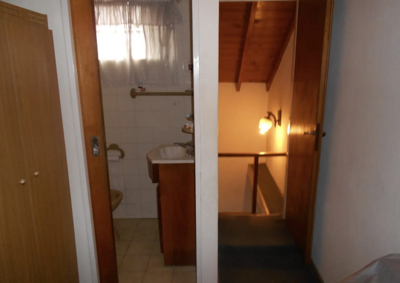 VENTA CASA 4 AMBIENTES CON PARQUE Y PILETA MUÑIZ APTO CREDITO