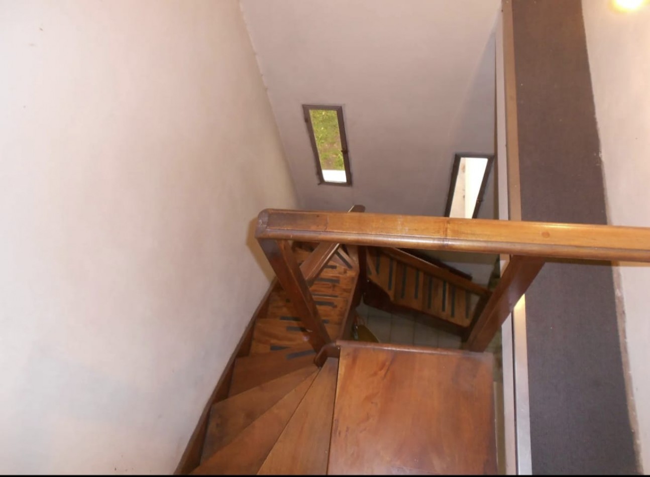 VENTA CASA 4 AMBIENTES CON PARQUE Y PILETA MUÑIZ APTO CREDITO