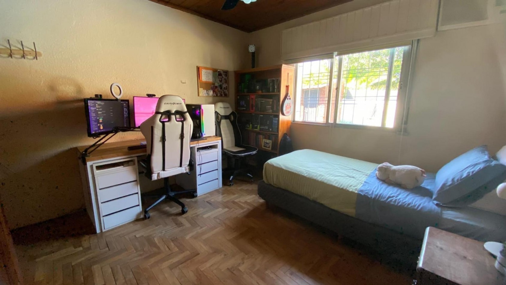 VENTA CASA 3 AMBIENTES CON PATIO Y PILETA BELLA VISTA