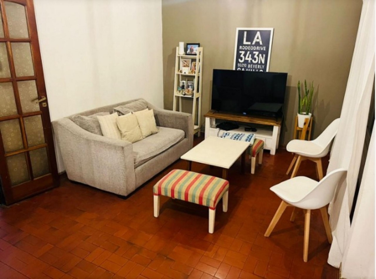 VENTA CASA 3 AMBIENTES CON ENTRADA DE AUTO APTO CREDITO