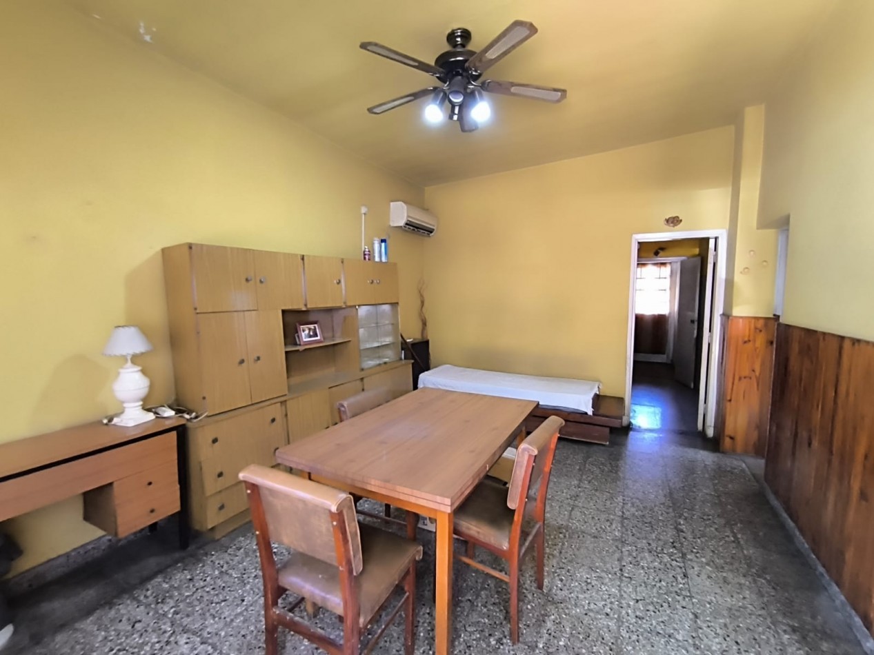 VENTA CASA 3 AMBIENTES CON PATIO CENTRO LOS POLVORINES