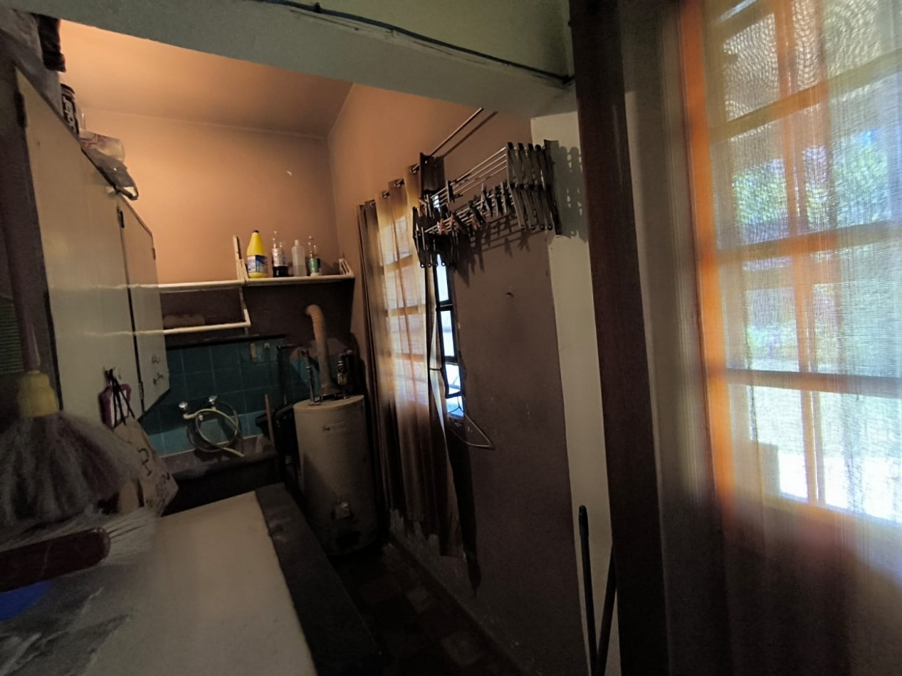 VENTA CASA 3 AMBIENTES CON PATIO CENTRO LOS POLVORINES