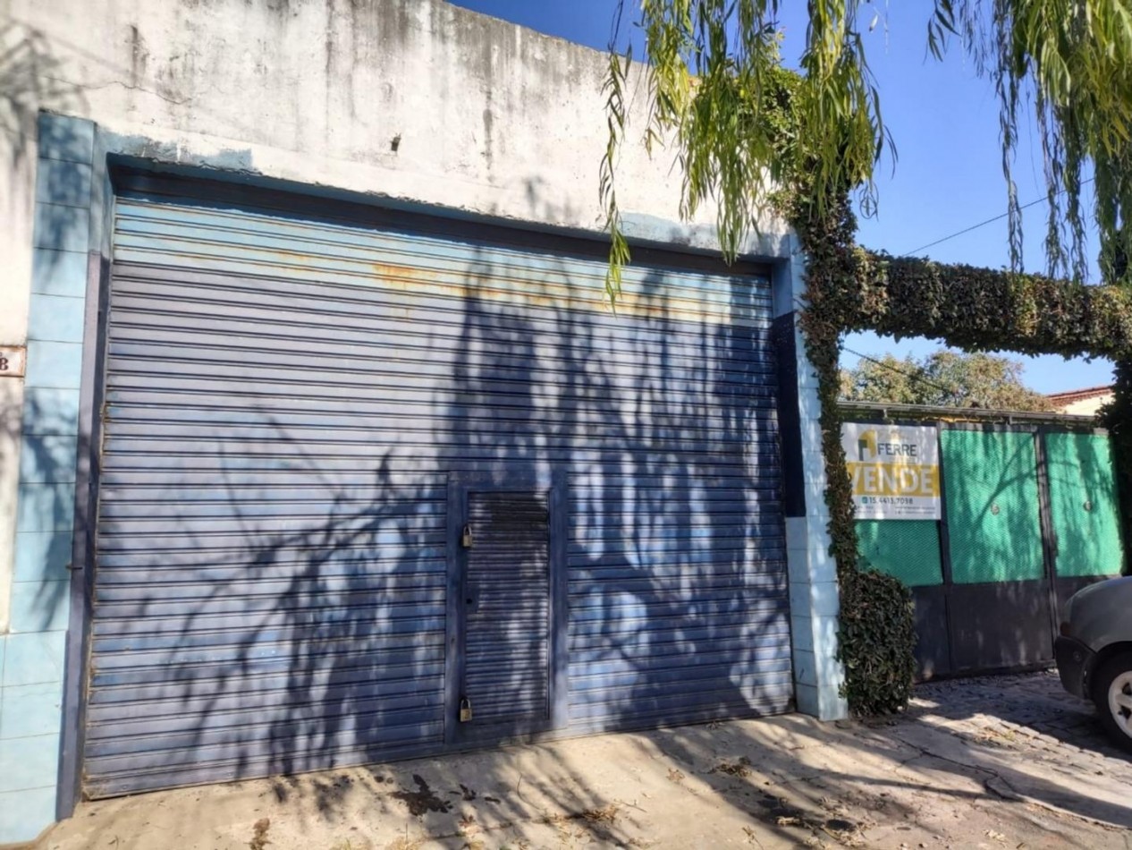 VENTA CASA 4 AMBIENTES CON LOCAL BELLA VISTA