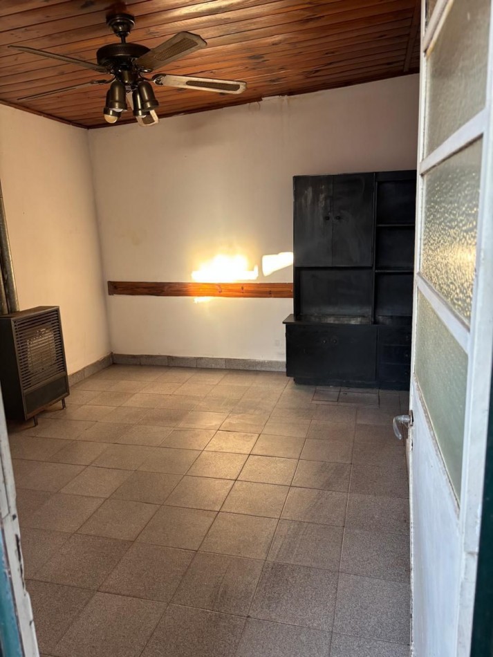 VENTA CASA DE 3 AMBIENTES CON GARAGE LOS POLVORINES