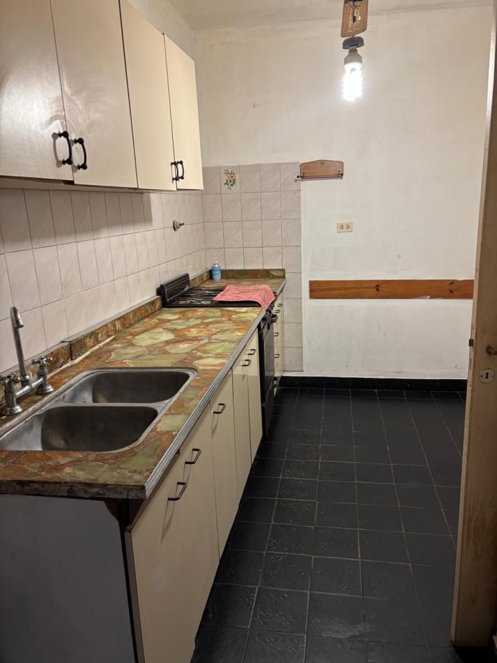 VENTA CASA DE 3 AMBIENTES CON GARAGE LOS POLVORINES