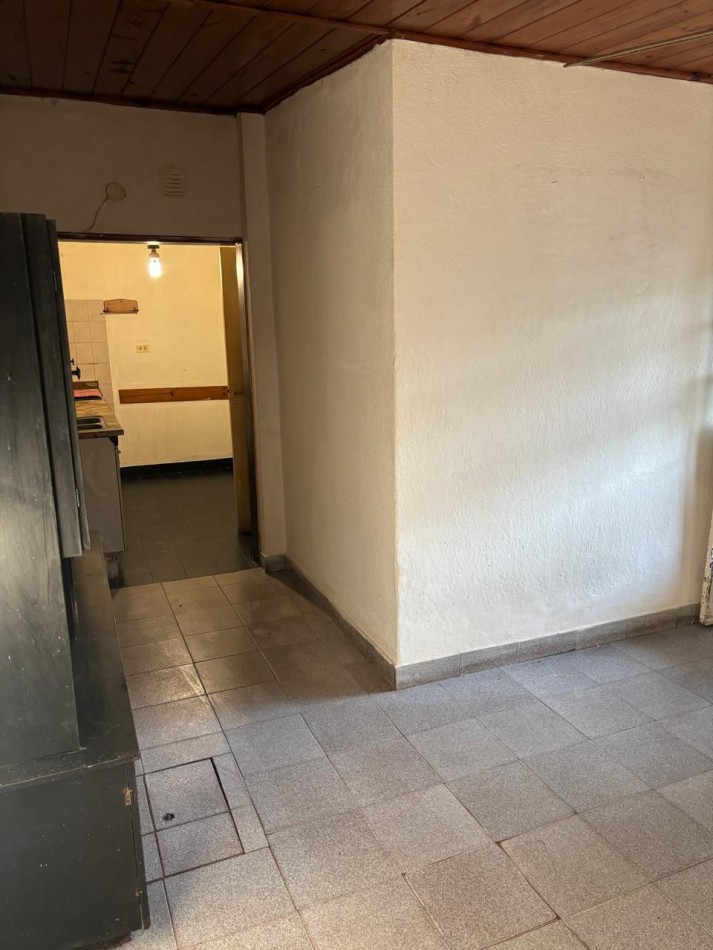 VENTA CASA DE 3 AMBIENTES CON GARAGE LOS POLVORINES