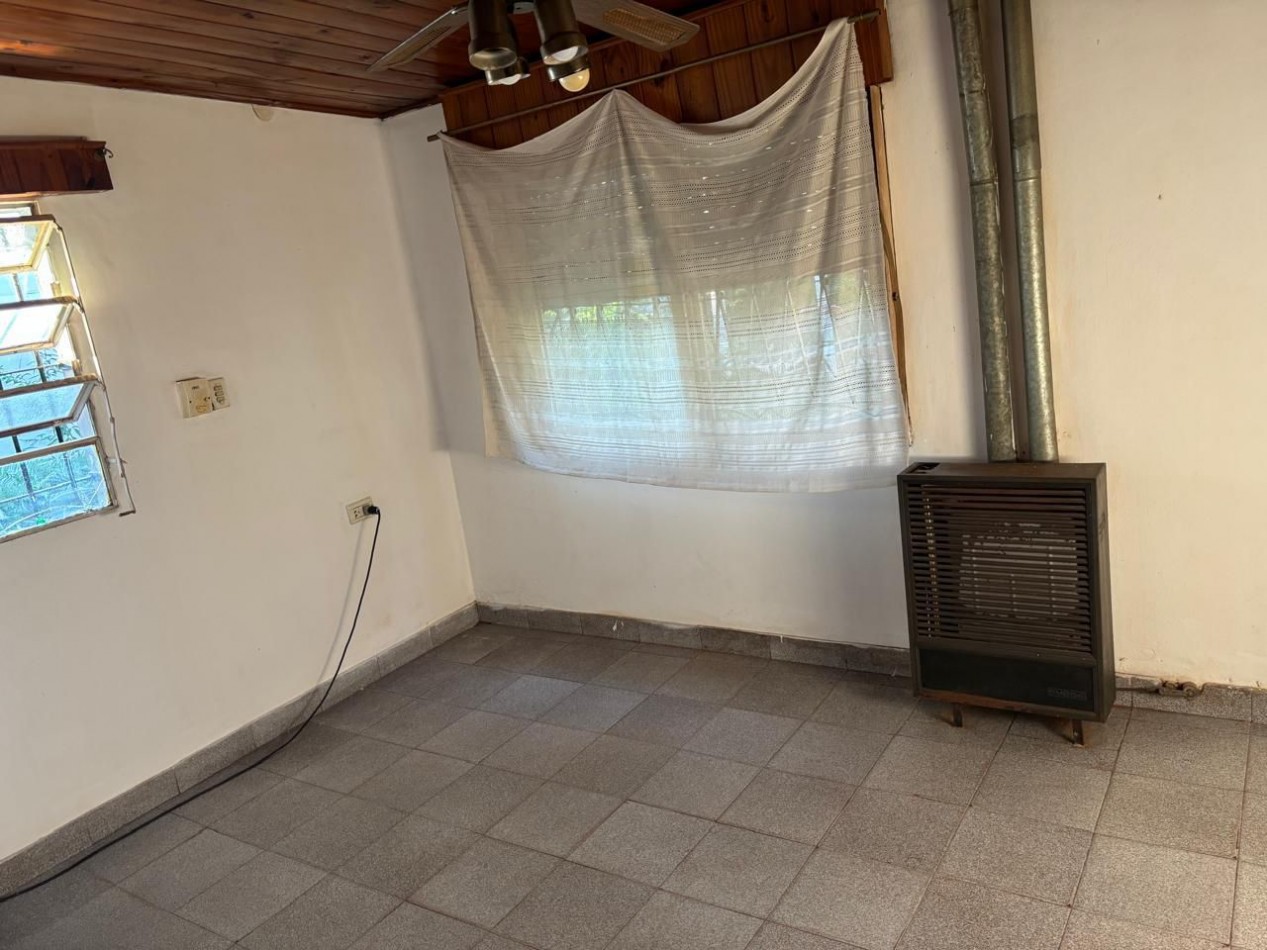 VENTA CASA DE 3 AMBIENTES CON GARAGE LOS POLVORINES