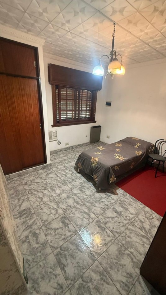 VENTA CASA 3 AMBIENTE CON PATIO Y COCHERA VILLA DE MAYO