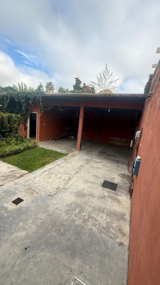 VENTA CASA 3 AMBIENTE CON PATIO Y COCHERA VILLA DE MAYO