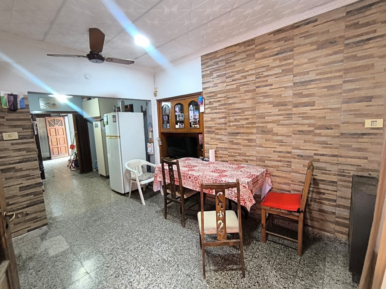VENTA CASA 3 AMBIENTE CON PATIO Y COCHERA VILLA DE MAYO