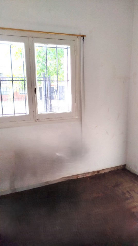 VENTA CASA 3 AMBIENTES EN LOS POLVORINES