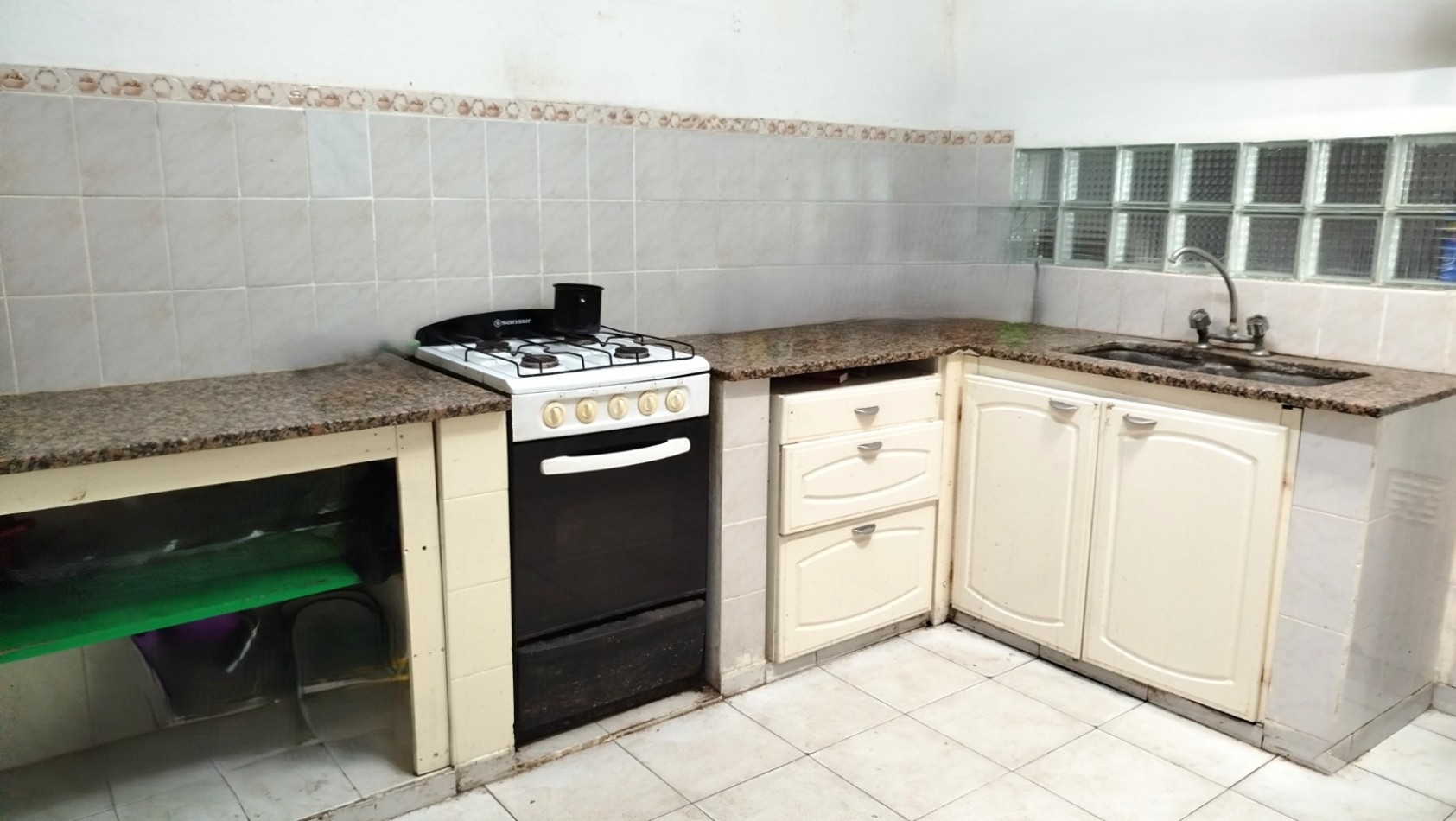 VENTA CASA 3 AMBIENTES EN LOS POLVORINES