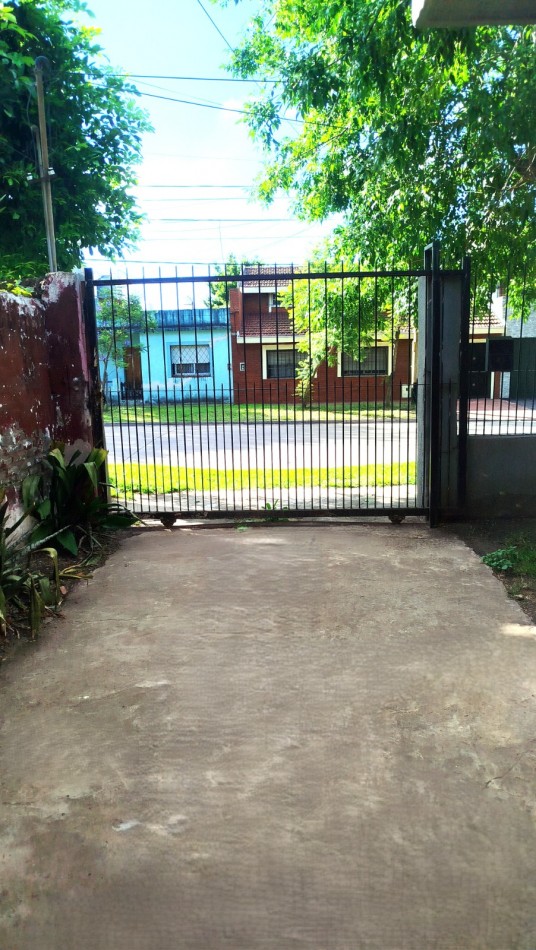 VENTA CASA 3 AMBIENTES EN LOS POLVORINES