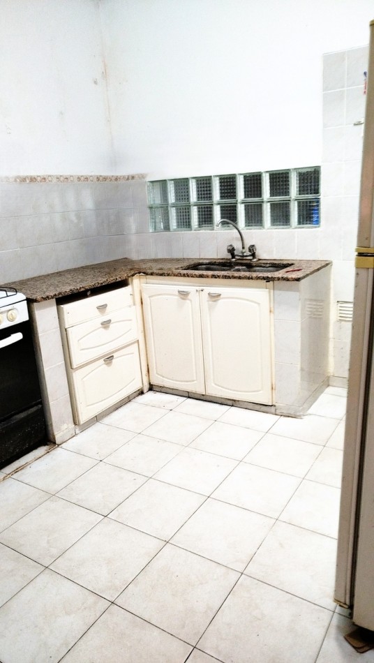 VENTA CASA 3 AMBIENTES EN LOS POLVORINES