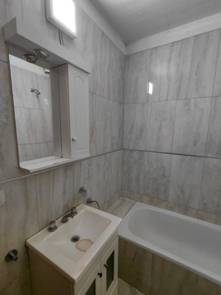 Dpto 2 ambientes Complejo Cerrado Irigion y Dorrego