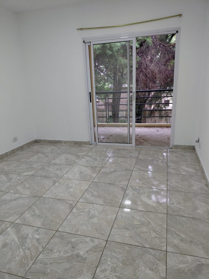 Dpto 2 ambientes Complejo Cerrado Irigion y Dorrego