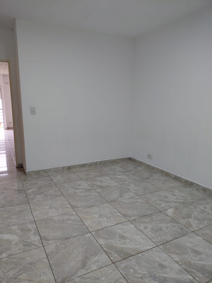 Dpto 2 ambientes Complejo Cerrado Irigion y Dorrego