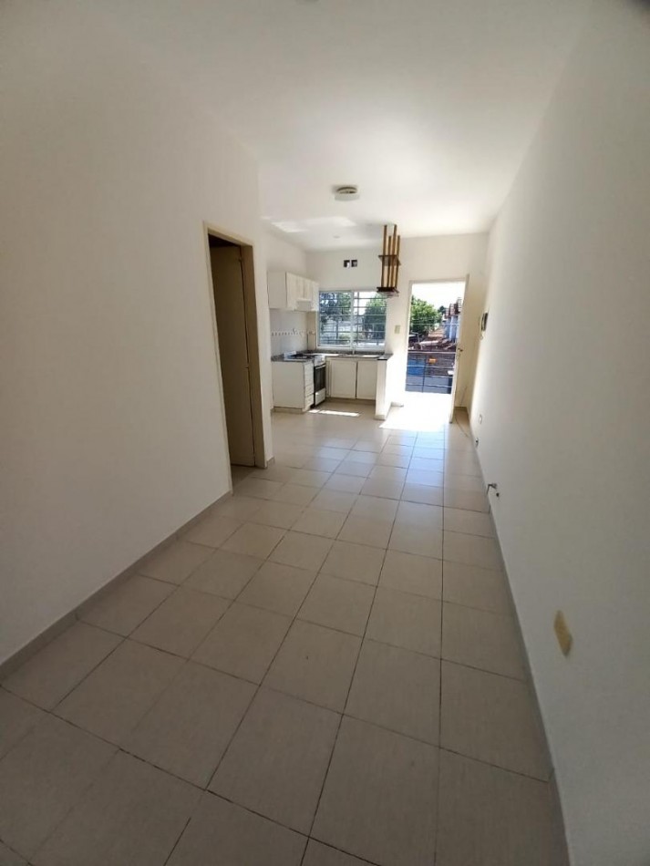 ALQUILER DEPARTAMENTO DOS AMBIENTES CON COCHERA