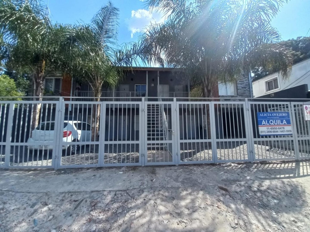 VENTA DEPARTAMENTO 2 AMBIENTES AMPLIO SAN MIGUEL